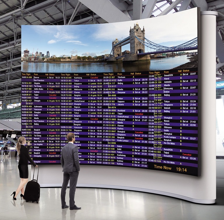 شاشة LED تتميز بدرجة ميل فائقة2